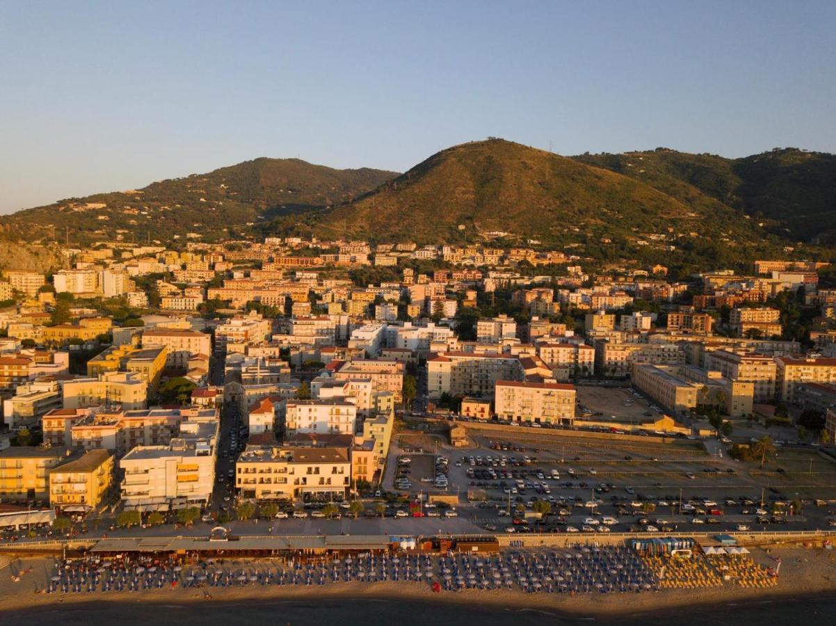 Stella VI Bed and Breakfast Cefalù Buitenkant foto